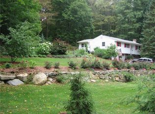 16 Overbrook Dr, New Fairfield, CT 06812