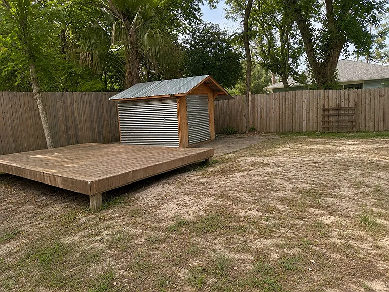 3653 Freeman Rd — Photo 10