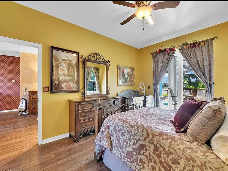 23398 Olde Meadowbrook Cir — Photo 5