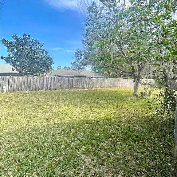 10337 Usher St — Photo 17