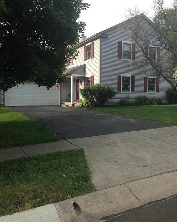 1st image of 3240 Kellingsworth Way