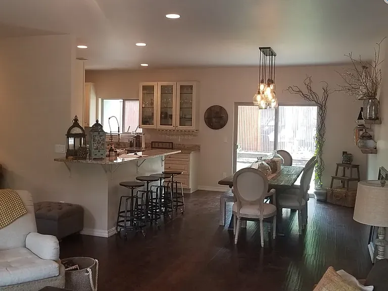 127 Pinnacle Pl — Photo 4