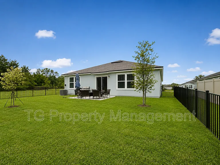 348 Orellana Rd — Photo 16