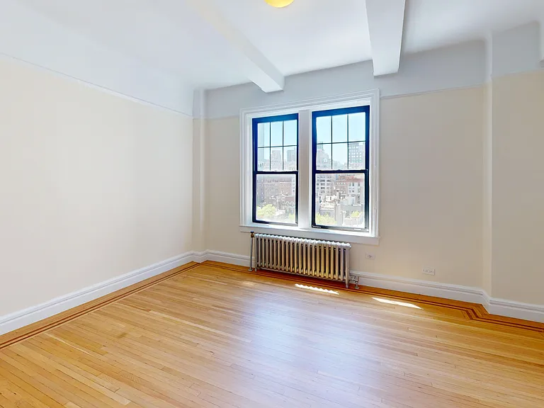 115 E 92nd St #1C — Photo 3