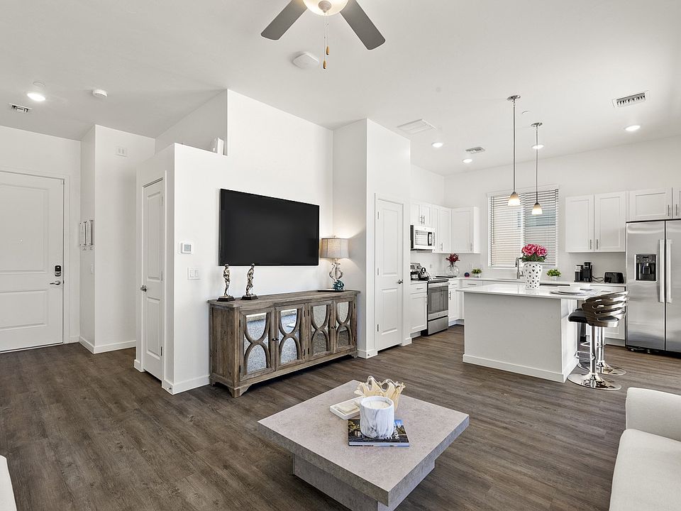 Two Bedroom Tortolita Floorplan Living Room and Kitchen