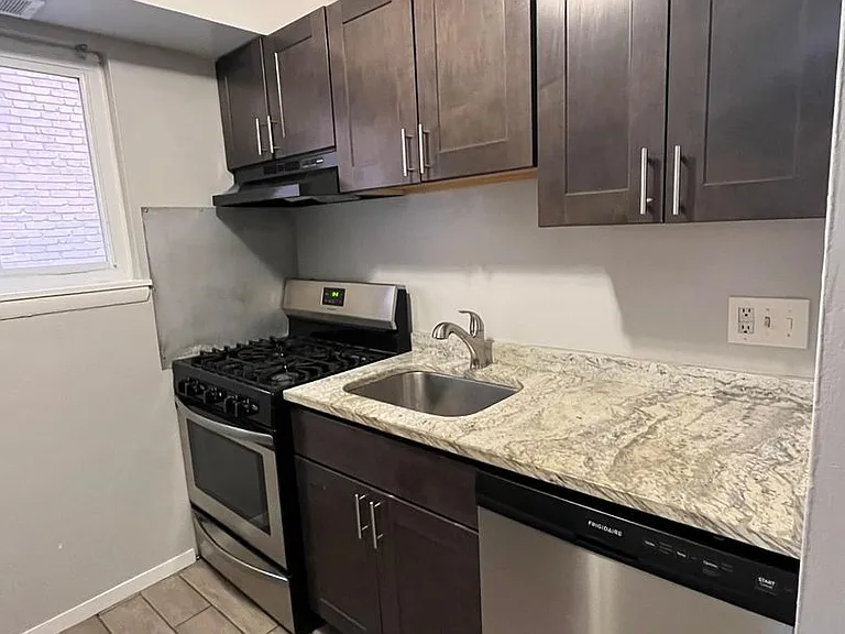 For Rent: Historic Charm at 2300 Eutaw Place Your Urban Retreat Awaits! — Photo 22
