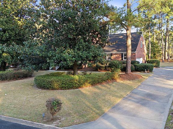 3rd image of 225 Wood Duck Rd