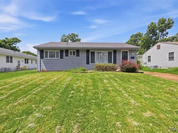 8139 S Laclede Station Rd, Saint Louis, MO 63123