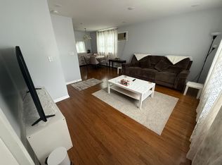 182 W 3rd St FLOOR 2, Bayonne, NJ 07002