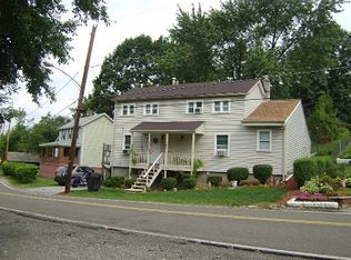 451 Pierson Run Rd, Pittsburgh, PA 15239