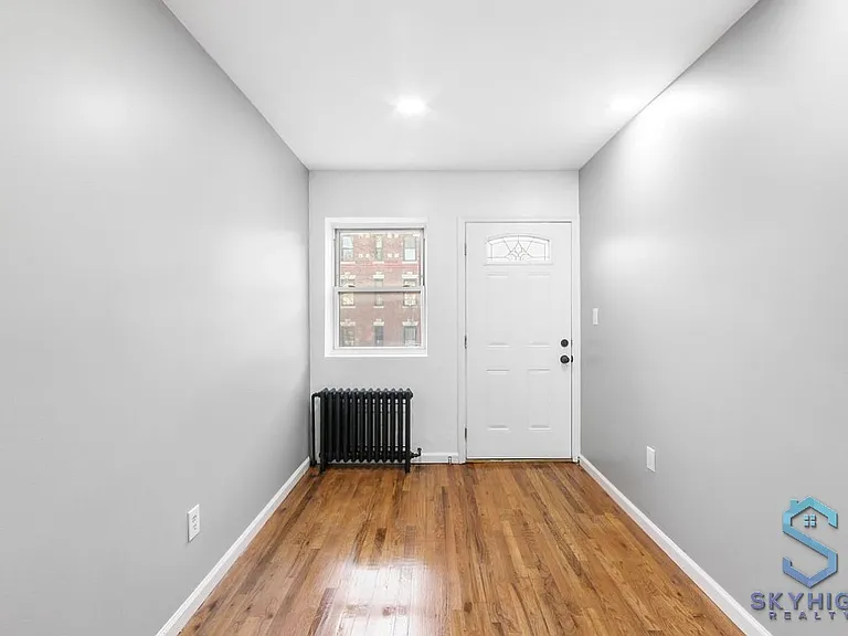 65 Lewis Ave #3 — Photo 9