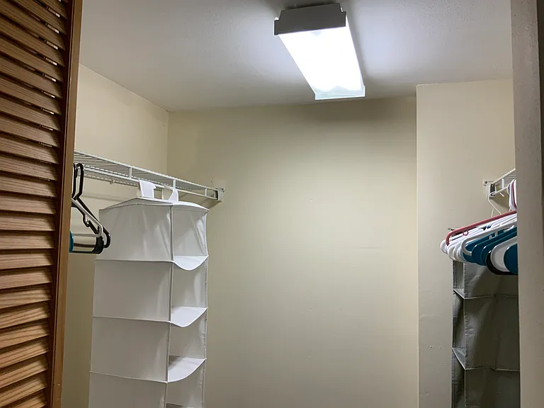 701 S Madison Ave #213 — Photo 51