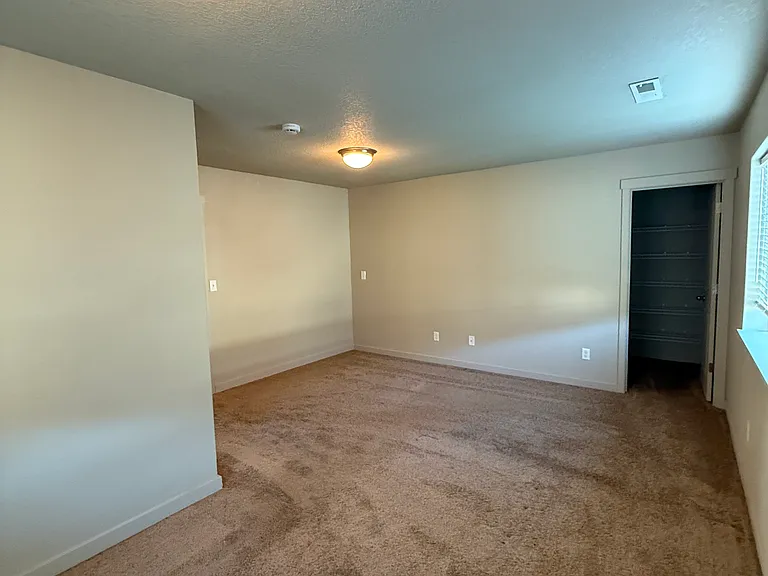 7709 NE 91st Ave — Photo 17