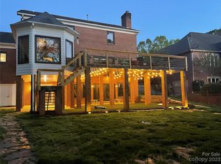 137 49th Avenue Pl NW, Hickory, NC 28601