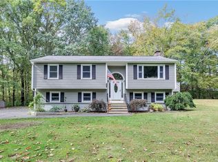53 Red Maple Ct, Naugatuck, CT 06770