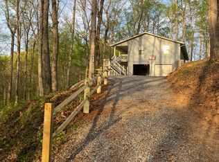 1012 Wikle Rd, Hayesville, NC 28904