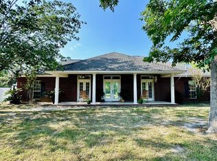 627 Mitchell Rd, Leesville, LA 71446