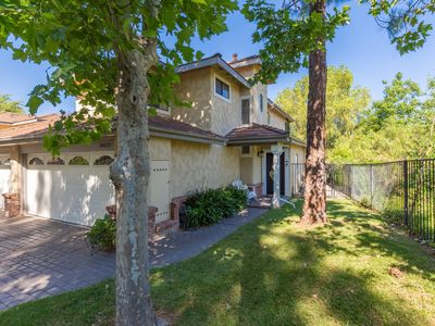 29672 Strawberry Hill Dr, Agoura Hills, CA, 91301