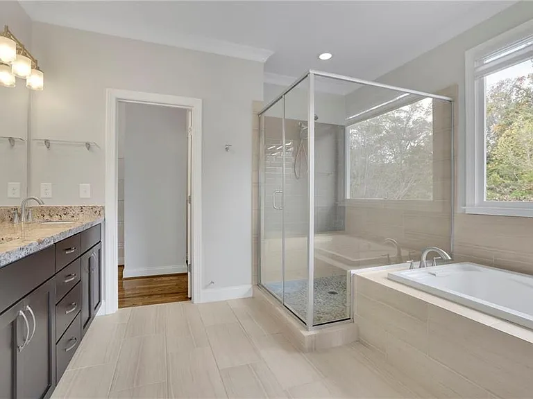 3245 Lynwood Dr — Photo 27