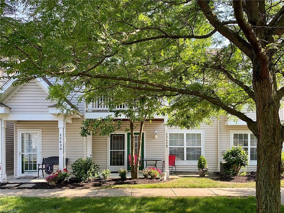 1st image of 22628 Lenox Dr #714
