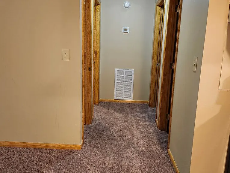 1219 John Ross Rd — Photo 7