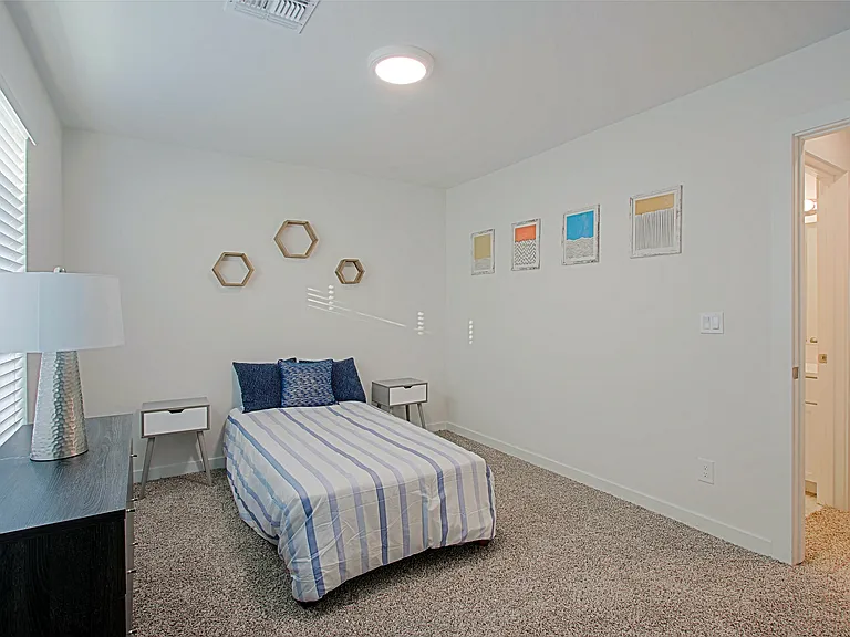 Luxana Apartments — Photo 48