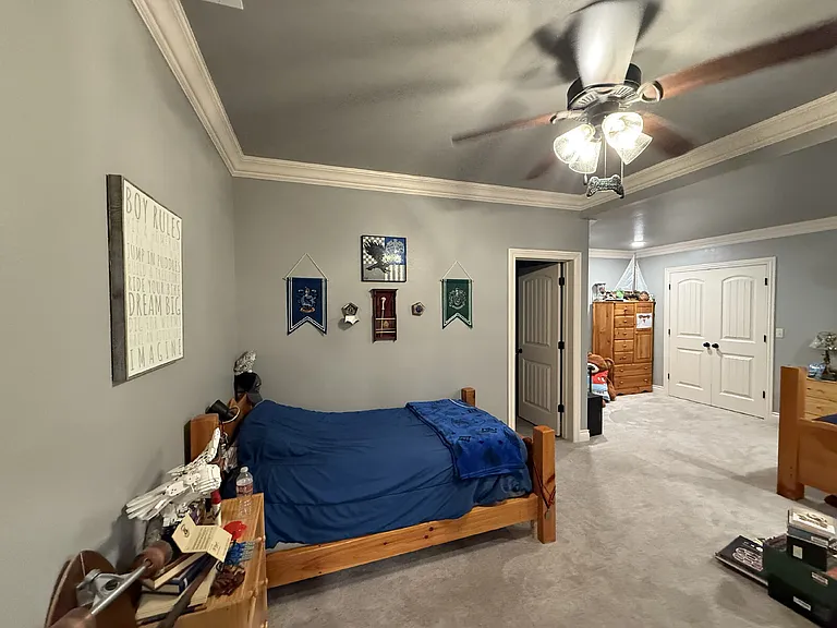 137 Millstone Ct — Photo 33