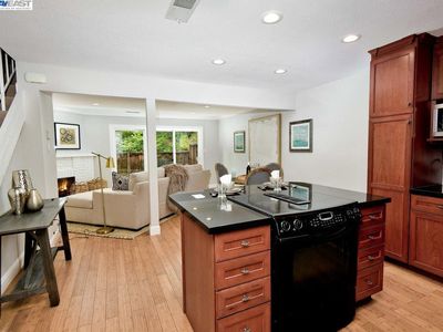 394 Ilo Ln APT 202, Danville, CA, 94526