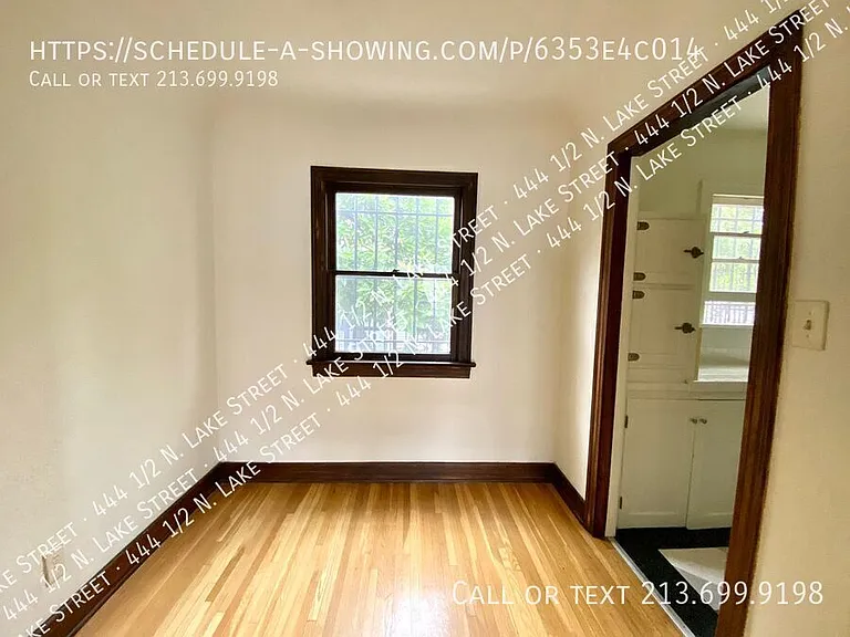 444 1/2 N Lake St — Photo 2