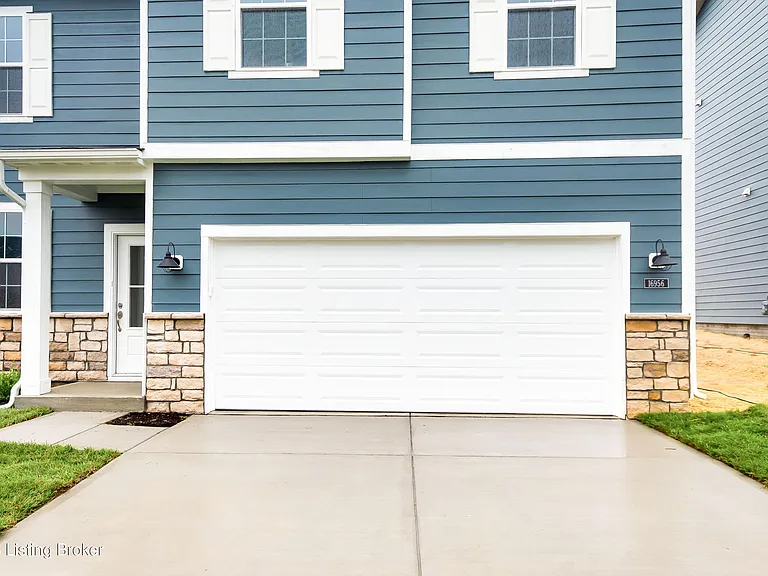 16956 Aiken Ridge Cir — Photo 6