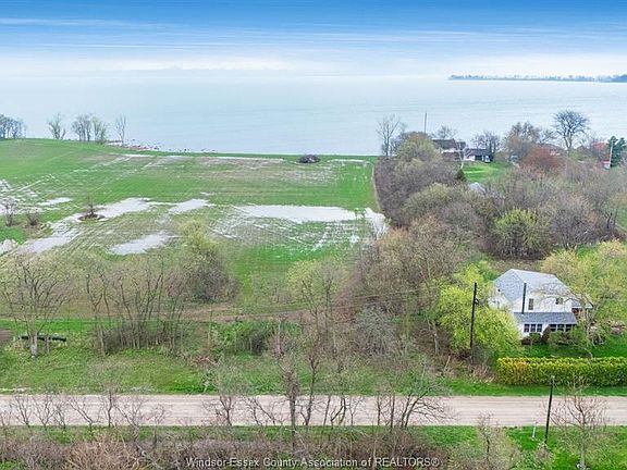 2nd image of 107 Sheridan Point Rd