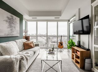 35 Brian Peck Cres #515, Toronto, ON M4G 0A5