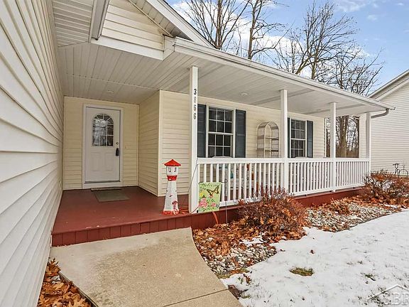 5th image of 3866 Barrington Dr