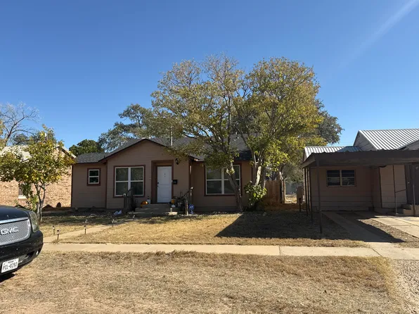 1213 Avenue D, Levelland, TX 79336