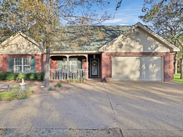 7530 Charlya Dr, Athens, TX 75752