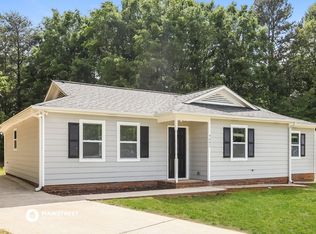 9002 Gladden Ct, Charlotte, NC 28227