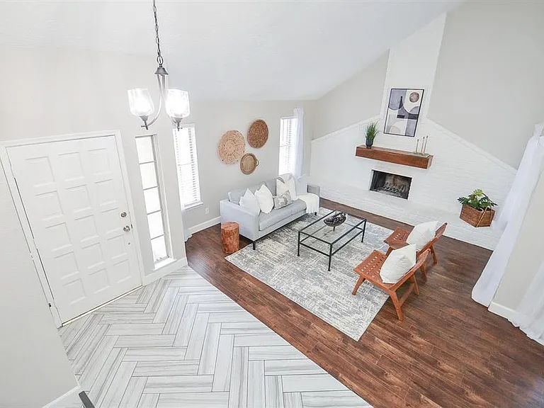 22118 Fincastle Dr — Photo 29