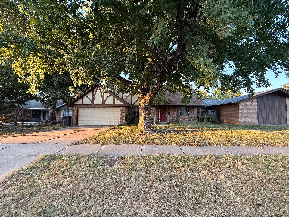 10651 E 18th Pl
