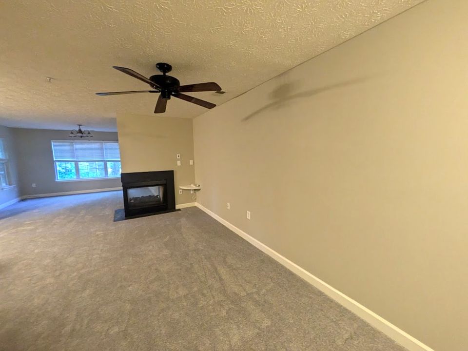 Living and dining area
