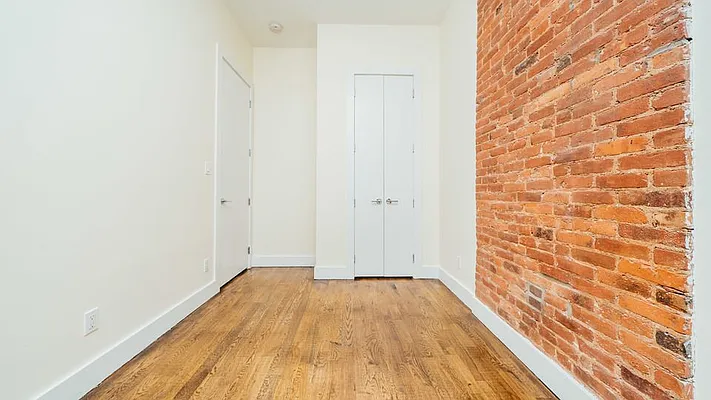 Rented by Nooklyn NYC LLC | media 14