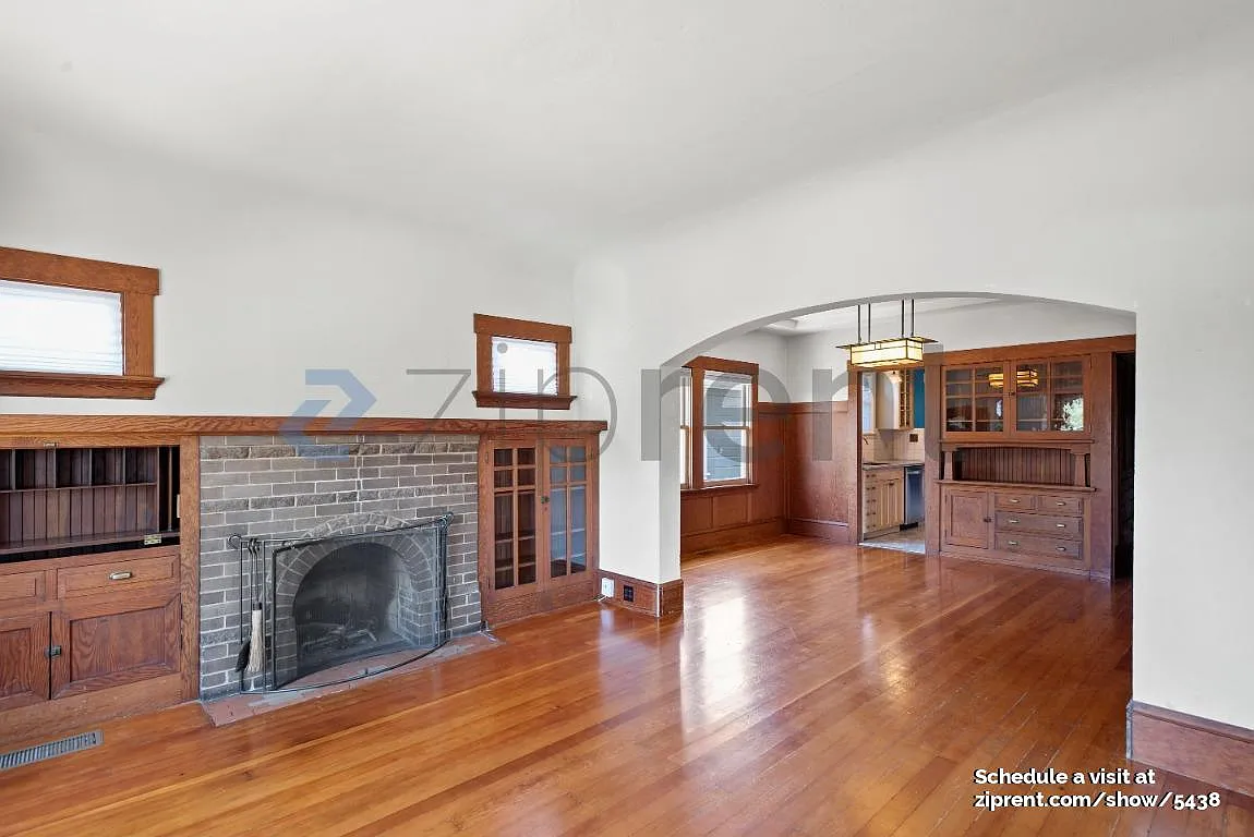2 bed, 1100 sqft, $3,850 — Photo 3