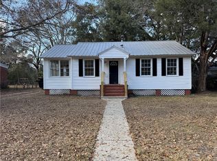 97 Grant St, Chickasaw, AL 36611