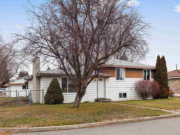 2nd image of 8605 E Nora Ave