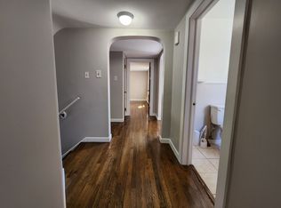 122 S Lippincott Ave, Maple Shade, NJ 08052