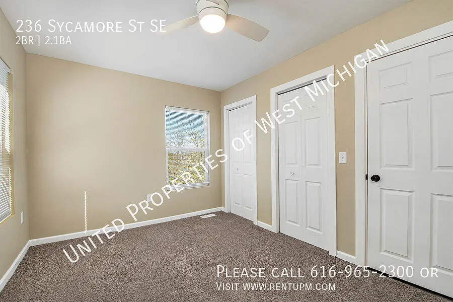 Available Now | 2 Bedroom 2.5 Bathroom Apartment in the SECA Neighborhood | Spacious Layout | Cen... — Photo 4