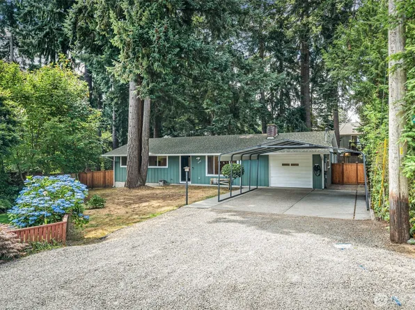 4529 Westwood Sq W, University Place, WA 98466