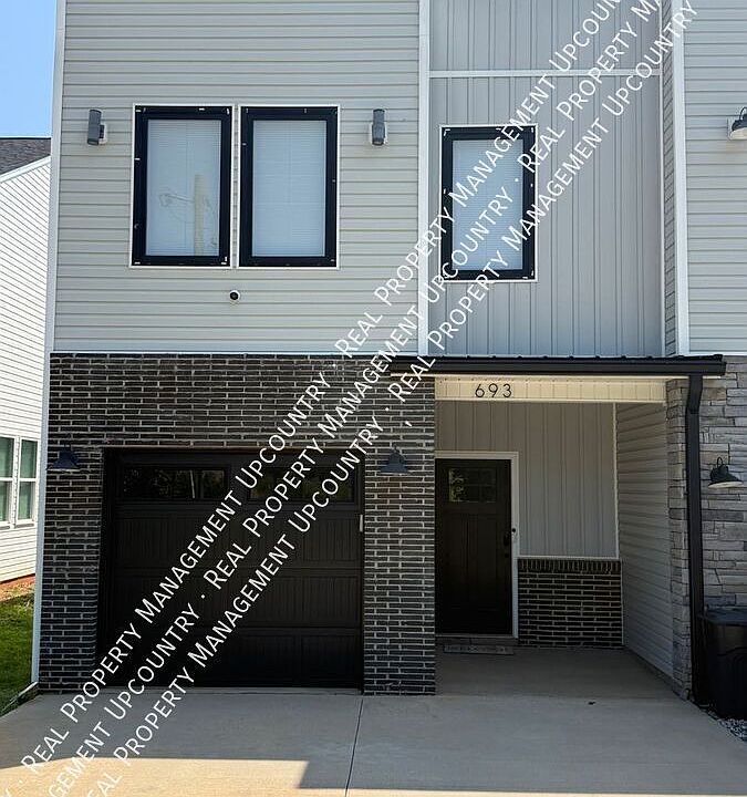 1st image of 693 Neighborhood Rd