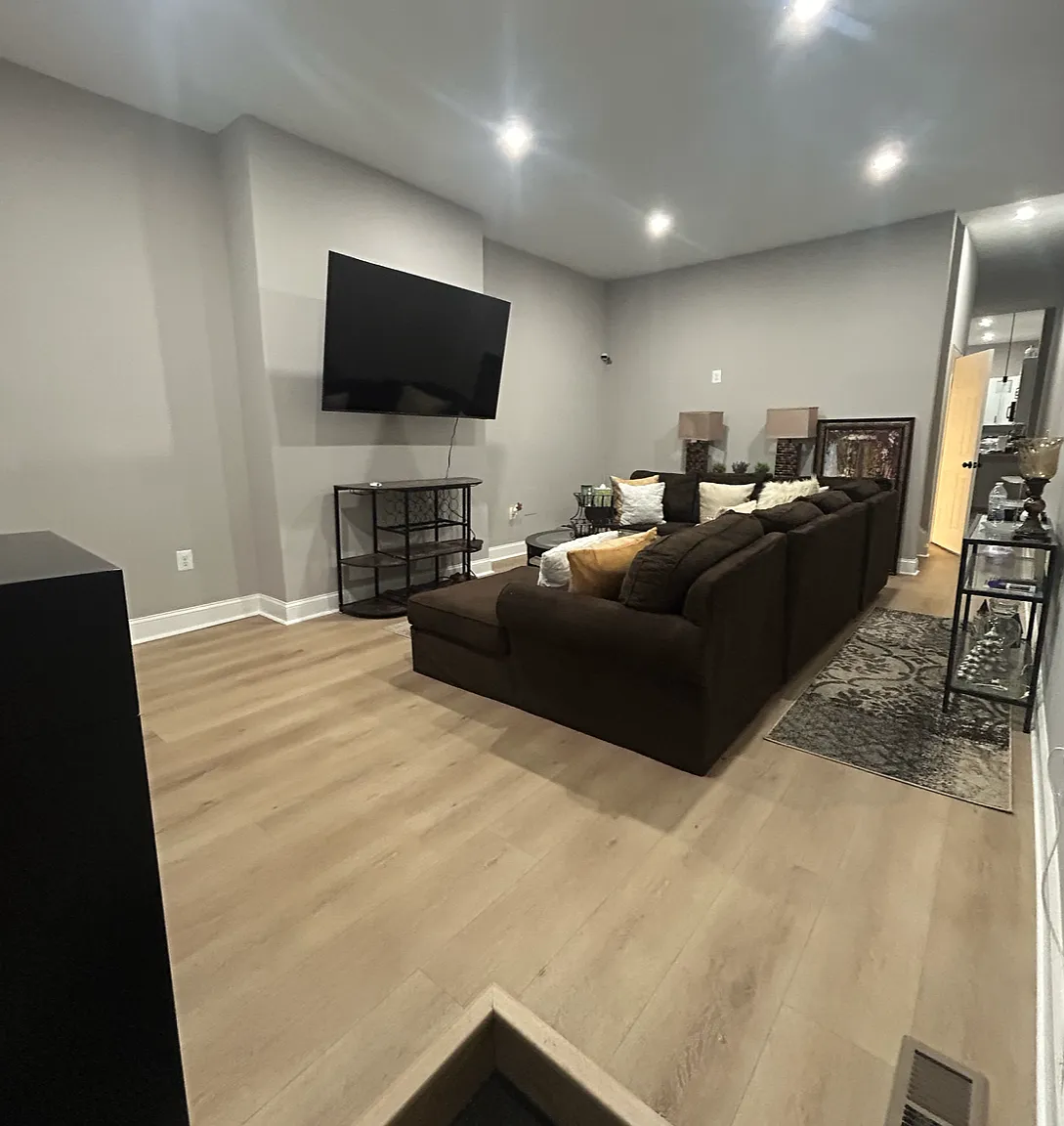 1 bed, 3000 sqft, $900 — Photo 4