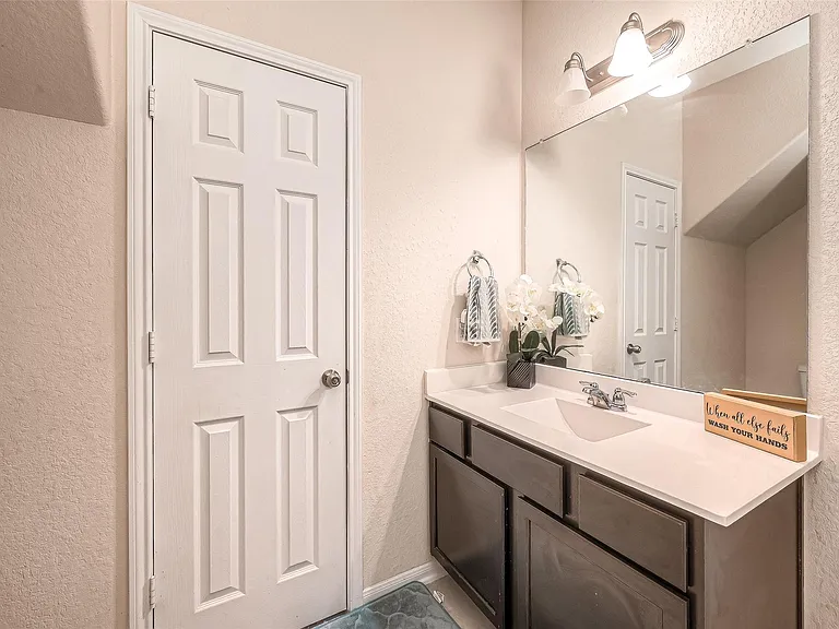 3030 Currier Ct — Photo 21