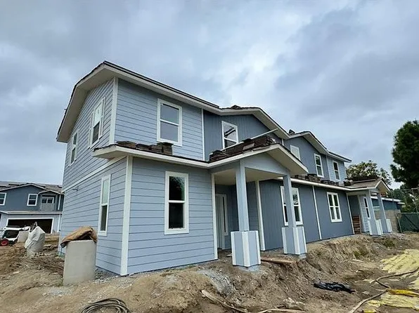 1113 N Bewley St, Santa Ana, CA 92703